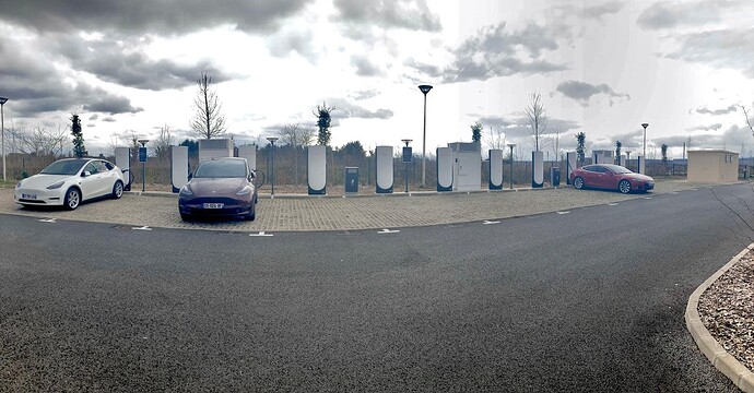 3600 - Tesla Taverny 3