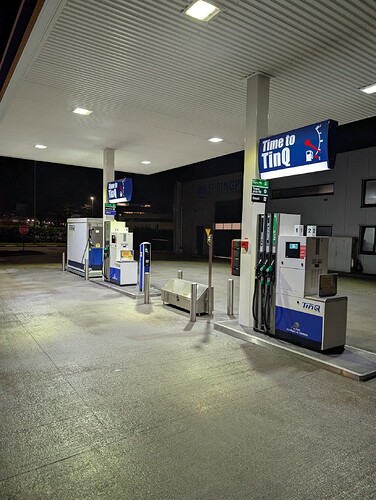 TINQ opened before Tesla Supercharger 2