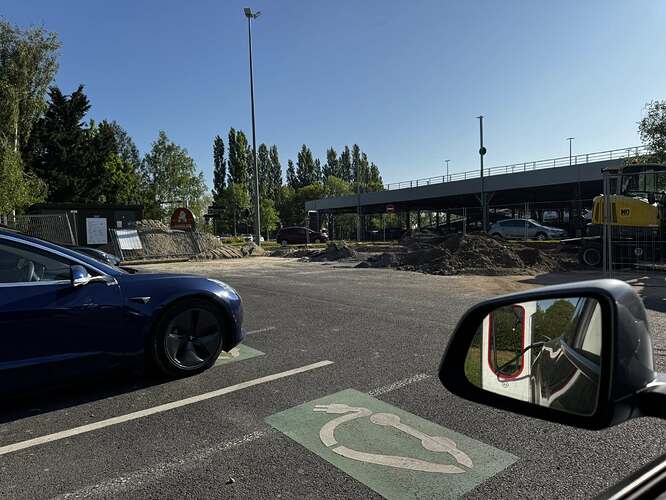 3830 - Tesla Amiens 3