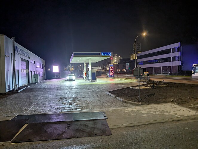 A new exit has been built, leading to the last section of the one-way road Akkerhage