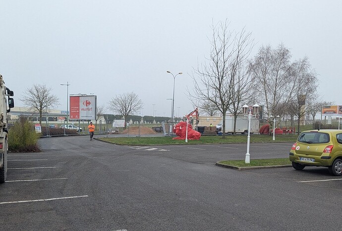 4645 - Tesla Cosne 2